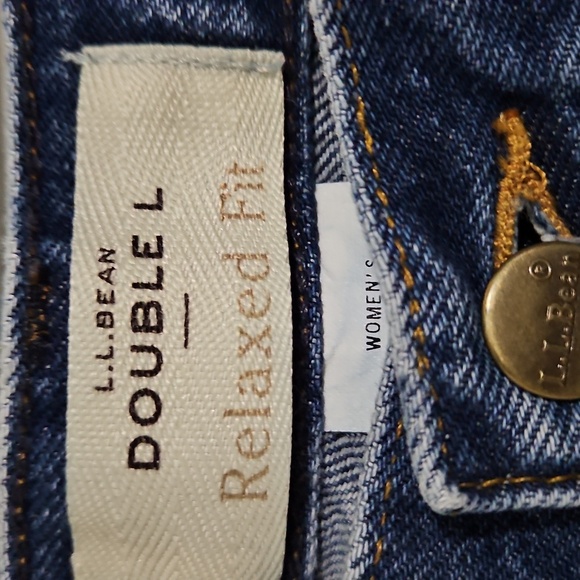 L.L.Bean Double L Relaxed Fit Women's Blue Jeans Size 10R - Picture 3 of 12